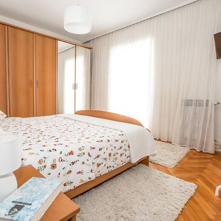 Spacious Apartment Near The Old Town Дубровник Экстерьер фото