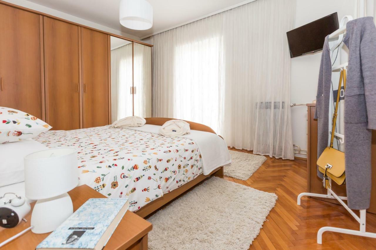Spacious Apartment Near The Old Town Дубровник Экстерьер фото